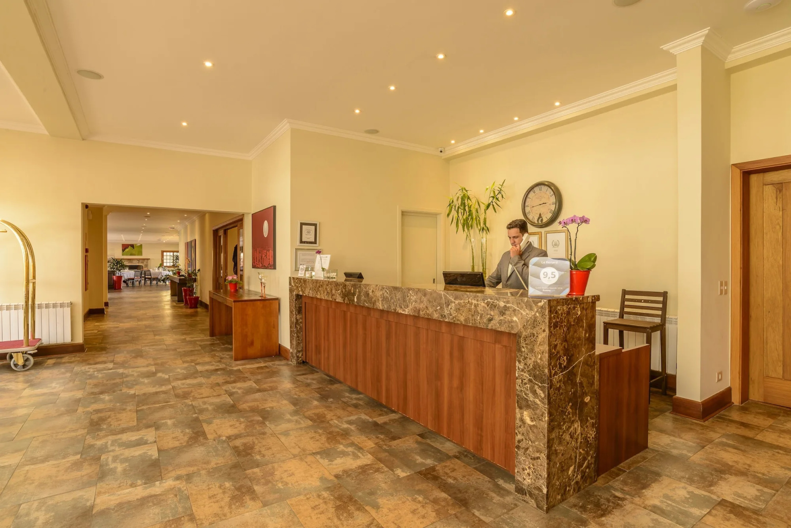 Foto - Hotel Le Renard - Campos do Jordao
