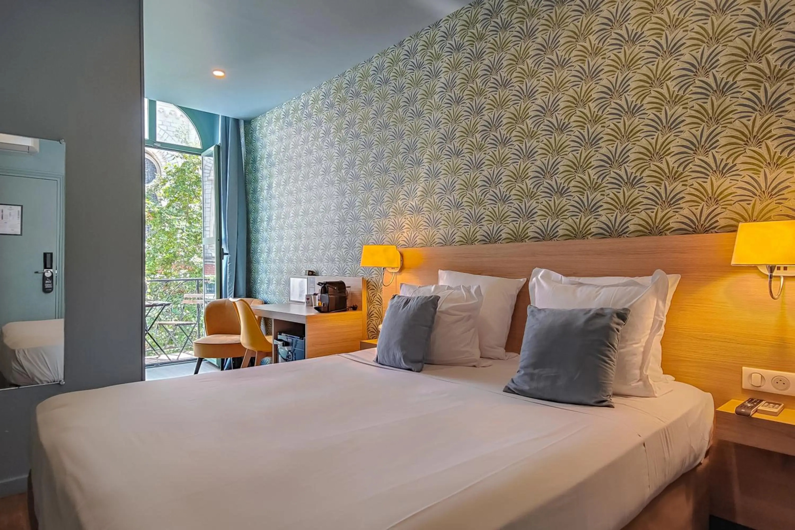 Photo - Hotel Du Centre, un hotel AMMI
