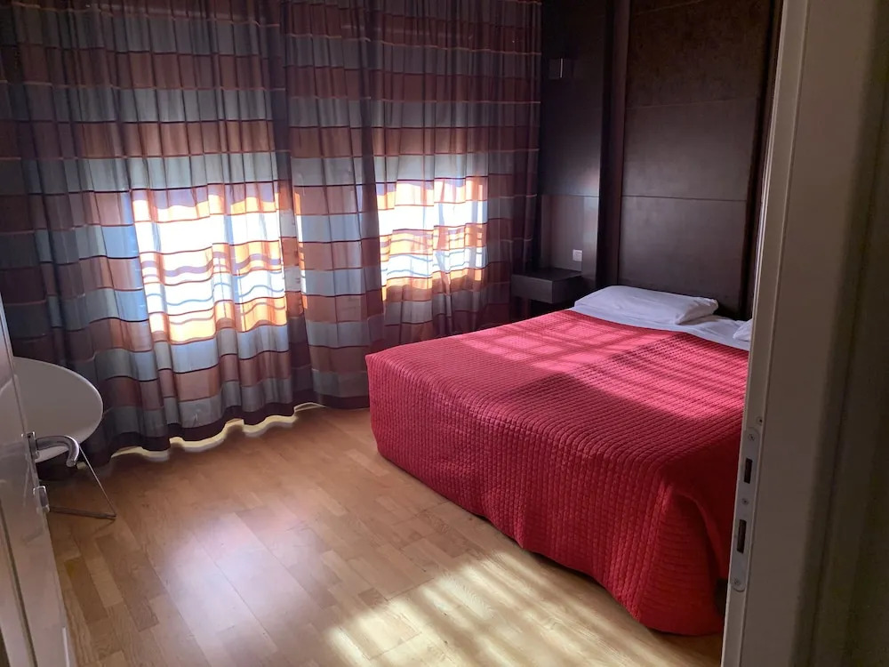 Photo - Wall Art Hotel & Residence