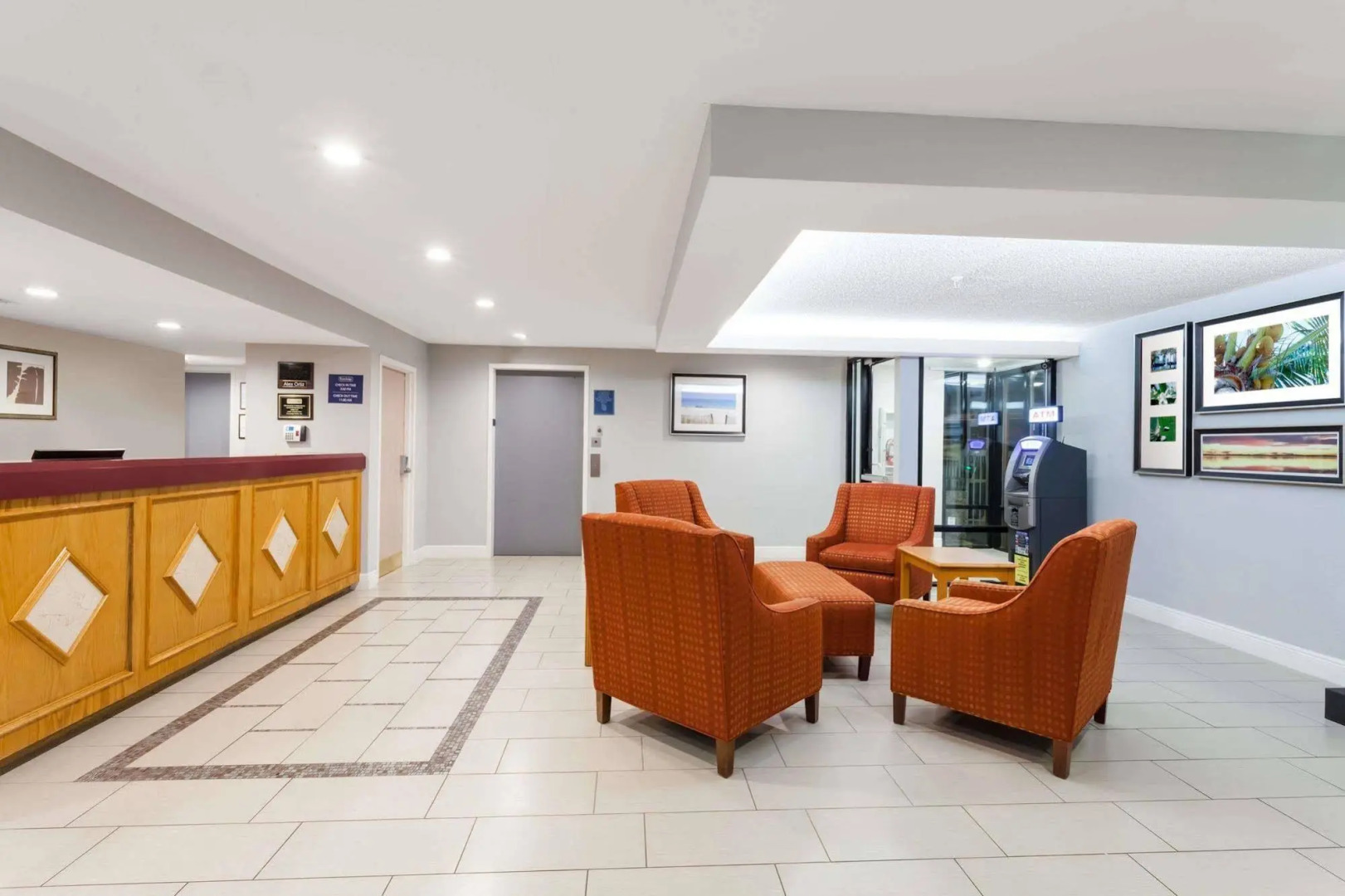 Foto - Super 8 by Wyndham Orlando Near Florida Mall