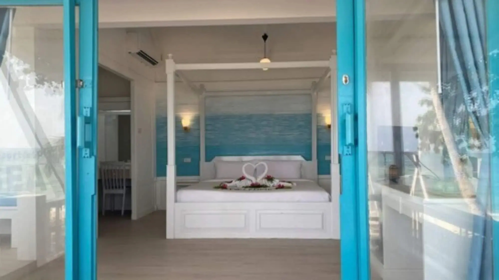Photo - Sand Sea Beach Resort