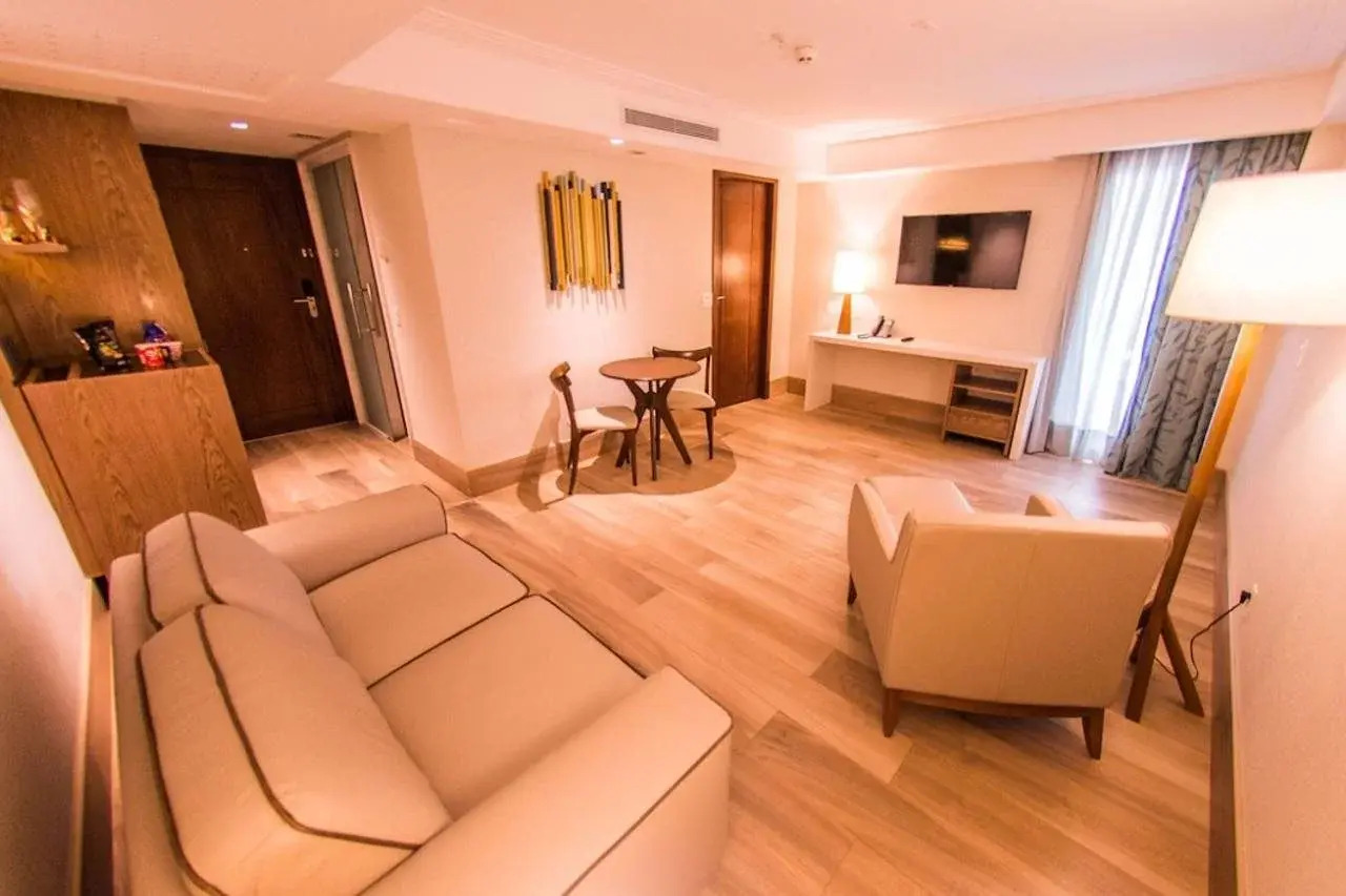 Foto - Vogal Luxury Beach Hotel & SPA