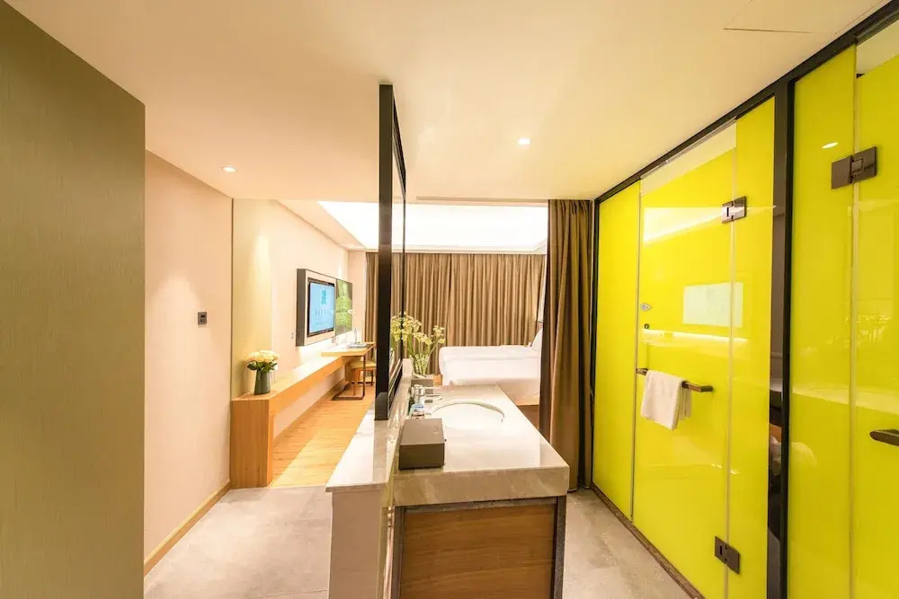 Photo - Rising Dragon International Hotel