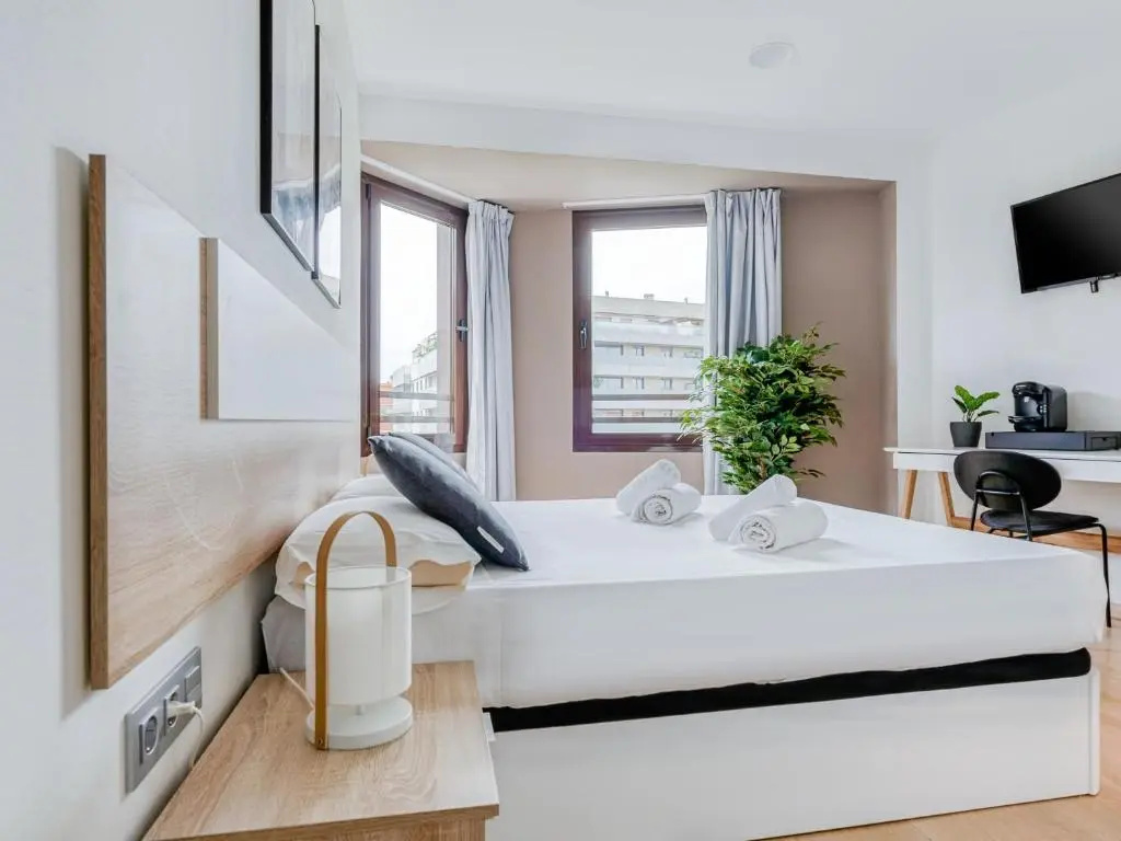 Photo - Limehome Barcelona Carrer de Fontcoberta