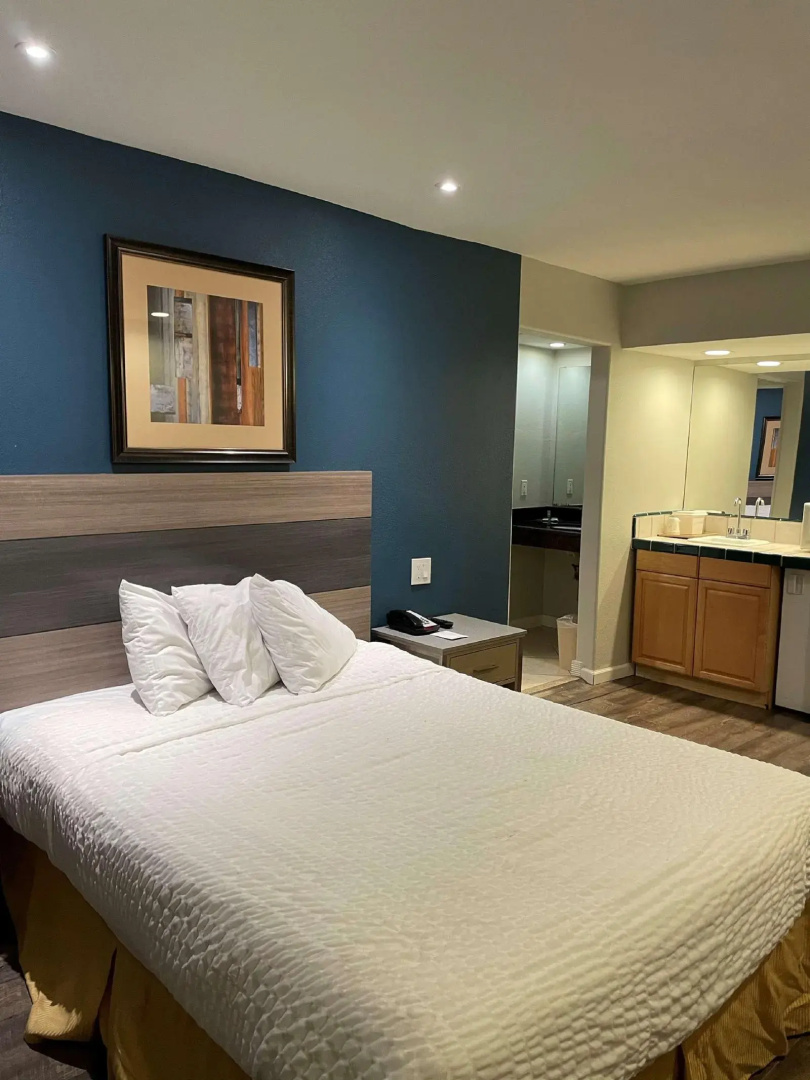 Photo - SureStay Hotel by Best Western San Rafael