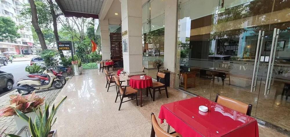 Photo - The River Park Hotel