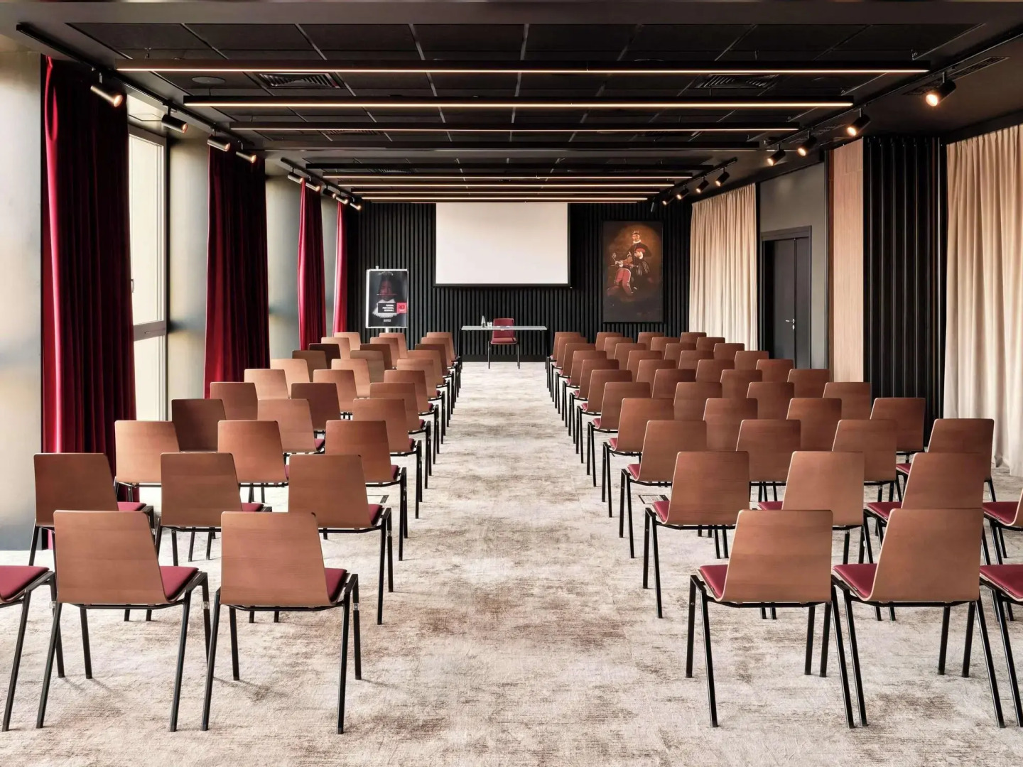 Foto - Radisson RED Hotel & Radisson RED Apartments, Kraków