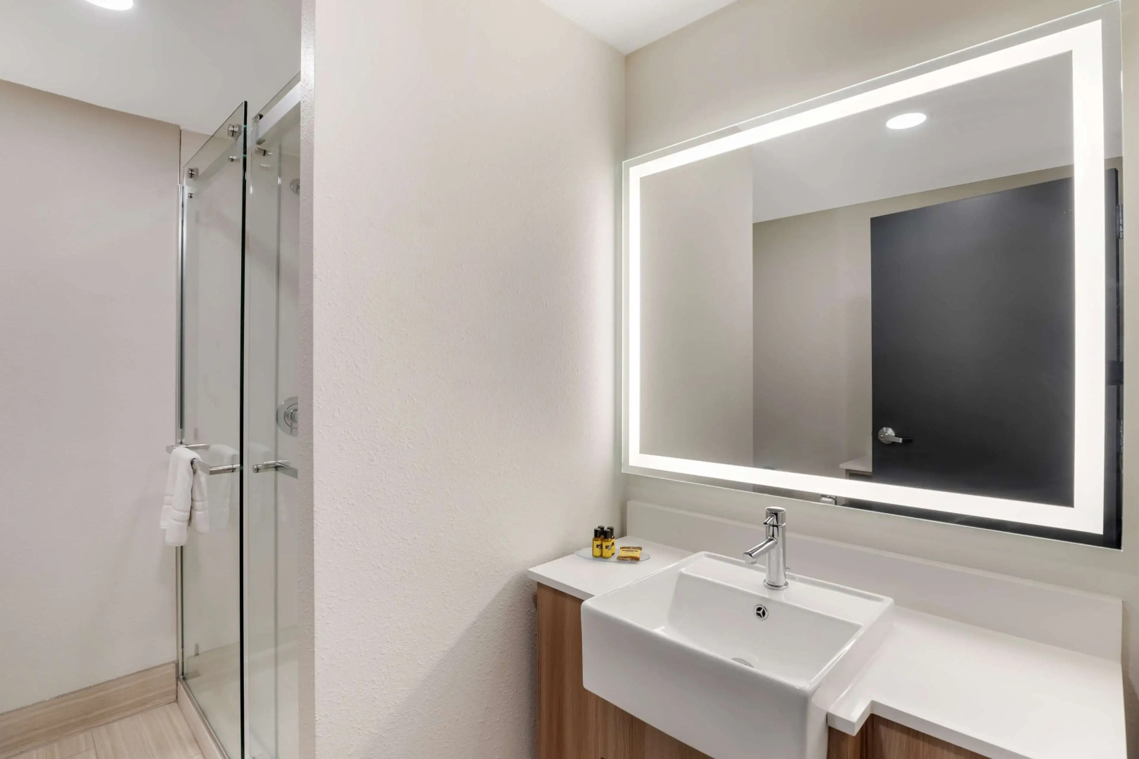 Foto - Best Western Plus Atlanta Airport East