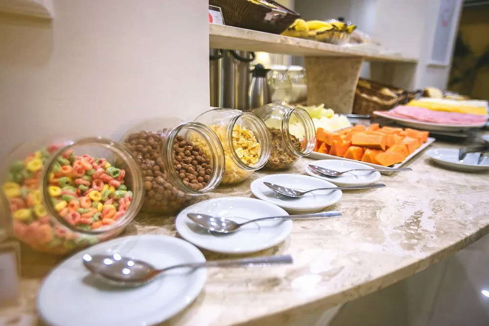 Photo - CLH Suites Domingos Ferreira