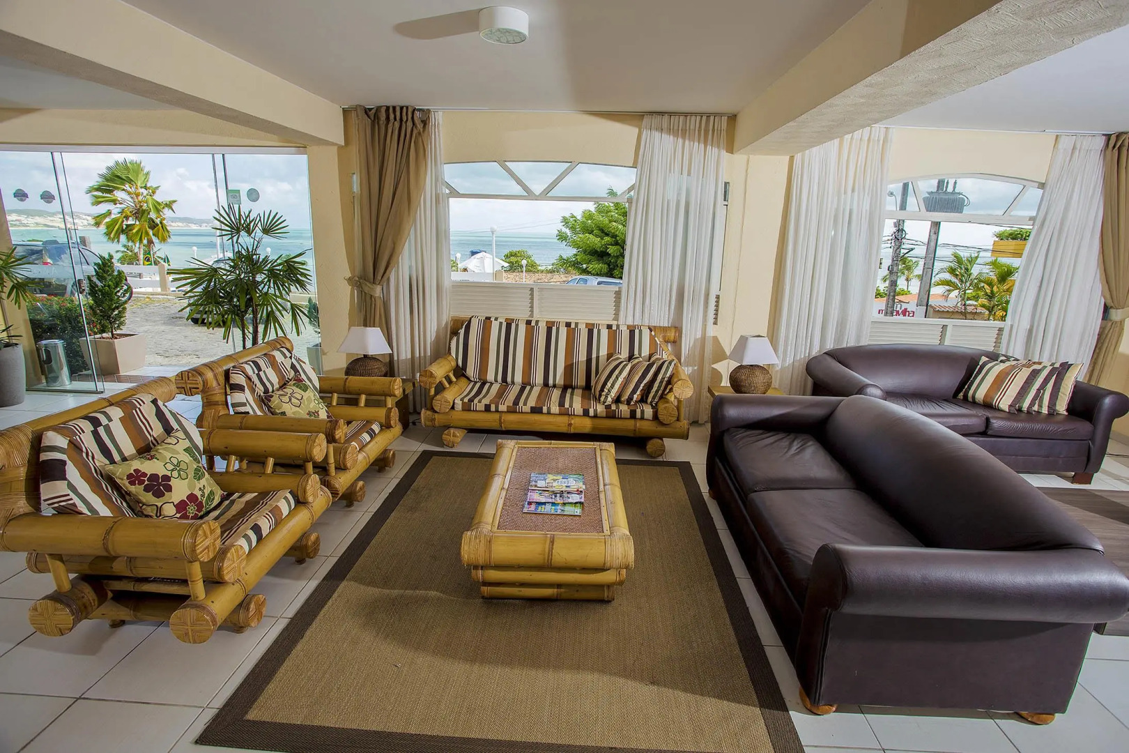 Foto - El Aram Ponta Negra