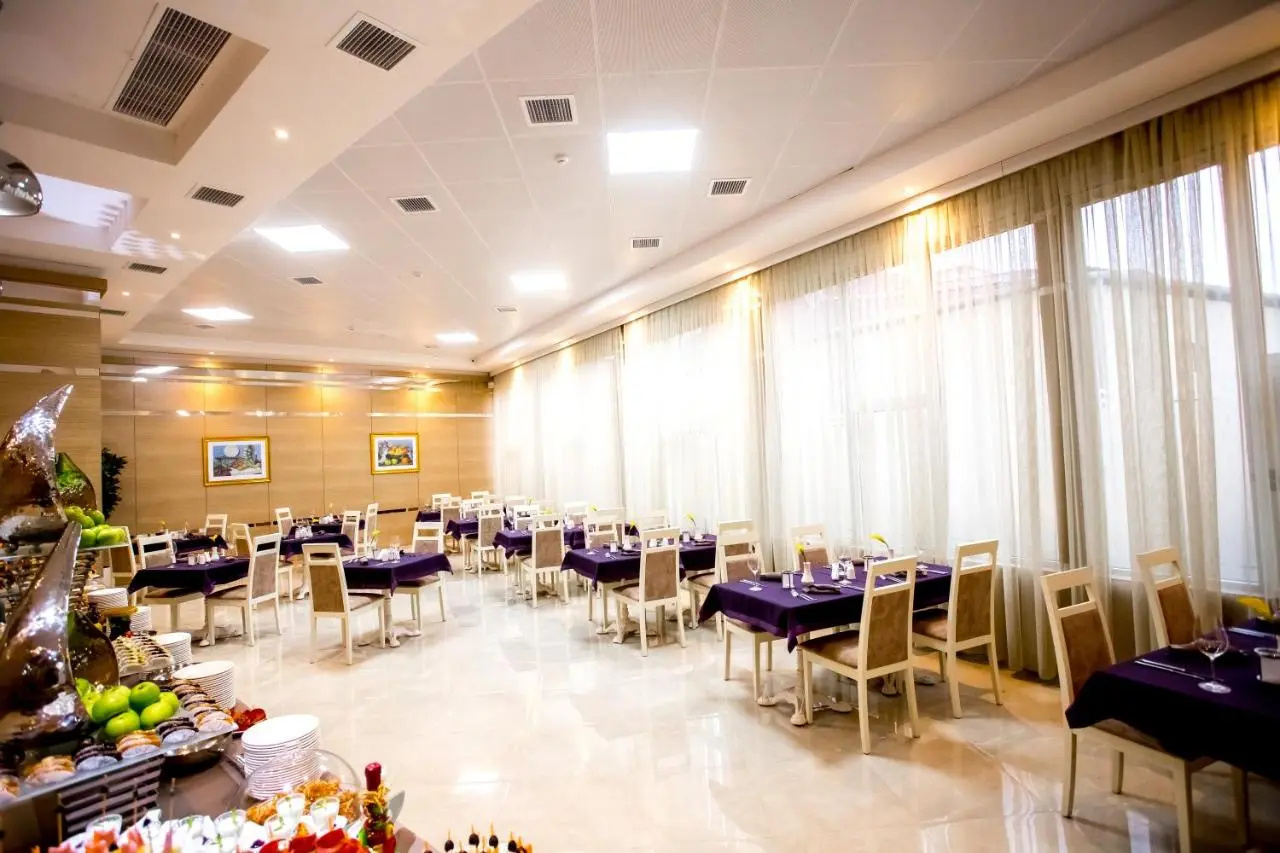 Foto - West Shine Hotel