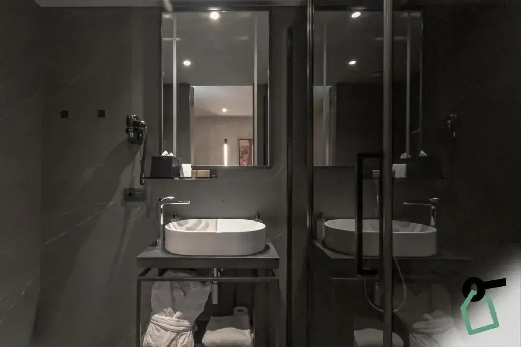 Photo - HOTIDAY Room Collection - Milano Cinque Giornate