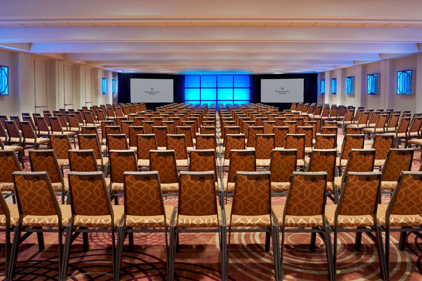 Photo - Sheraton Centre Toronto Hotel