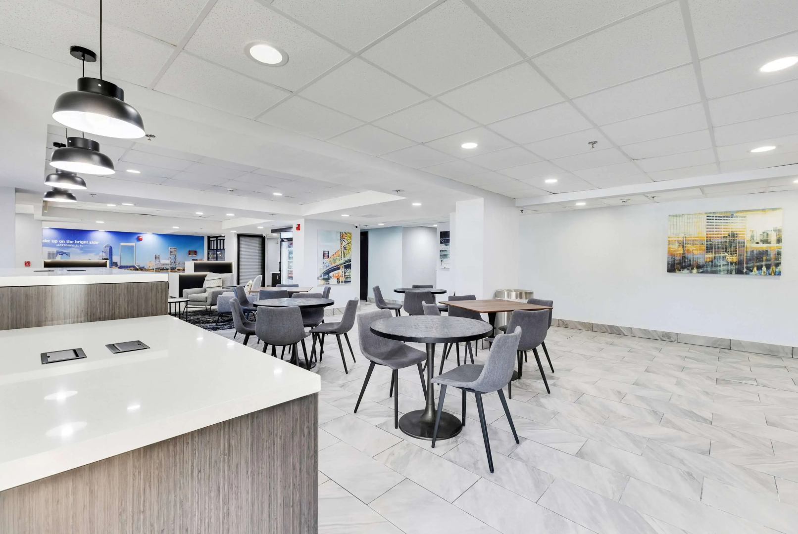 Foto - La Quinta Inn & Suites by Wyndham Jacksonville Mandarin