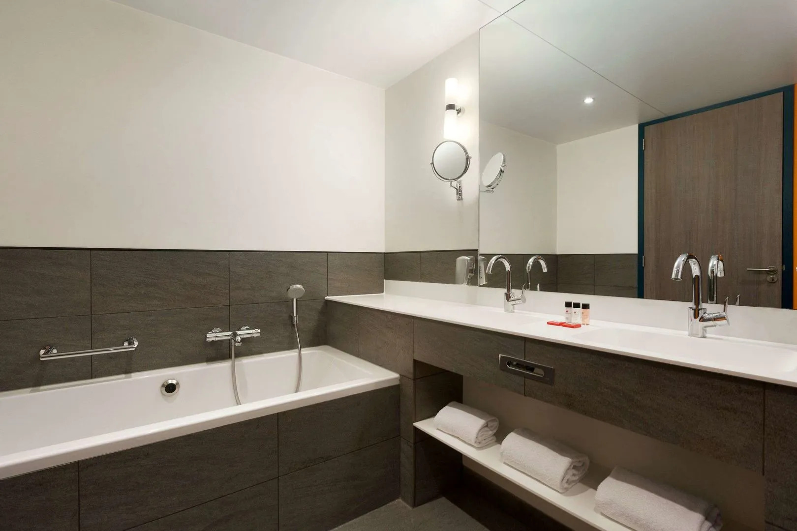 Photo - Leonardo Hotel Amsterdam Rembrandtpark