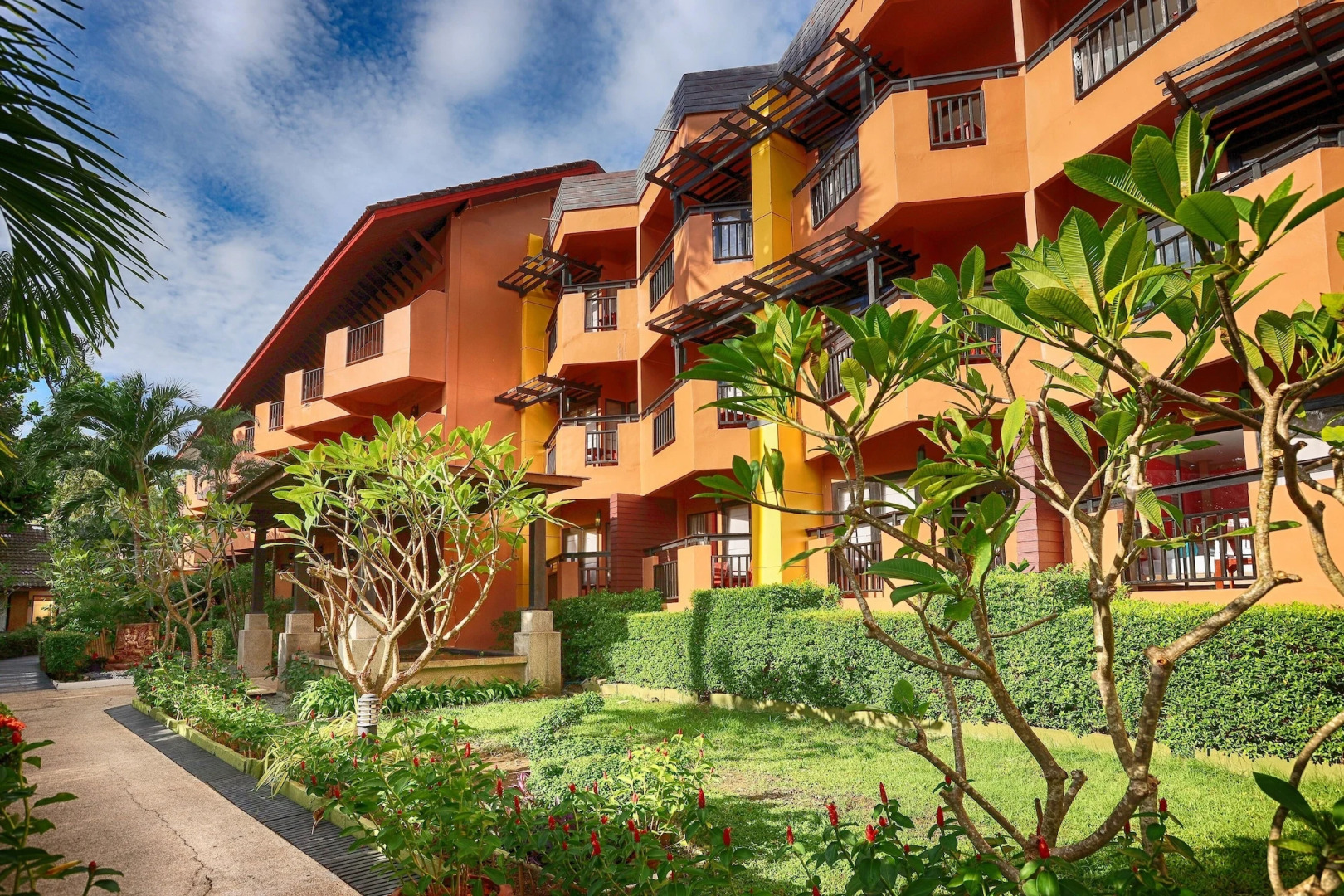 Photo - Phuket Island View Resort - SHA Extra Plus