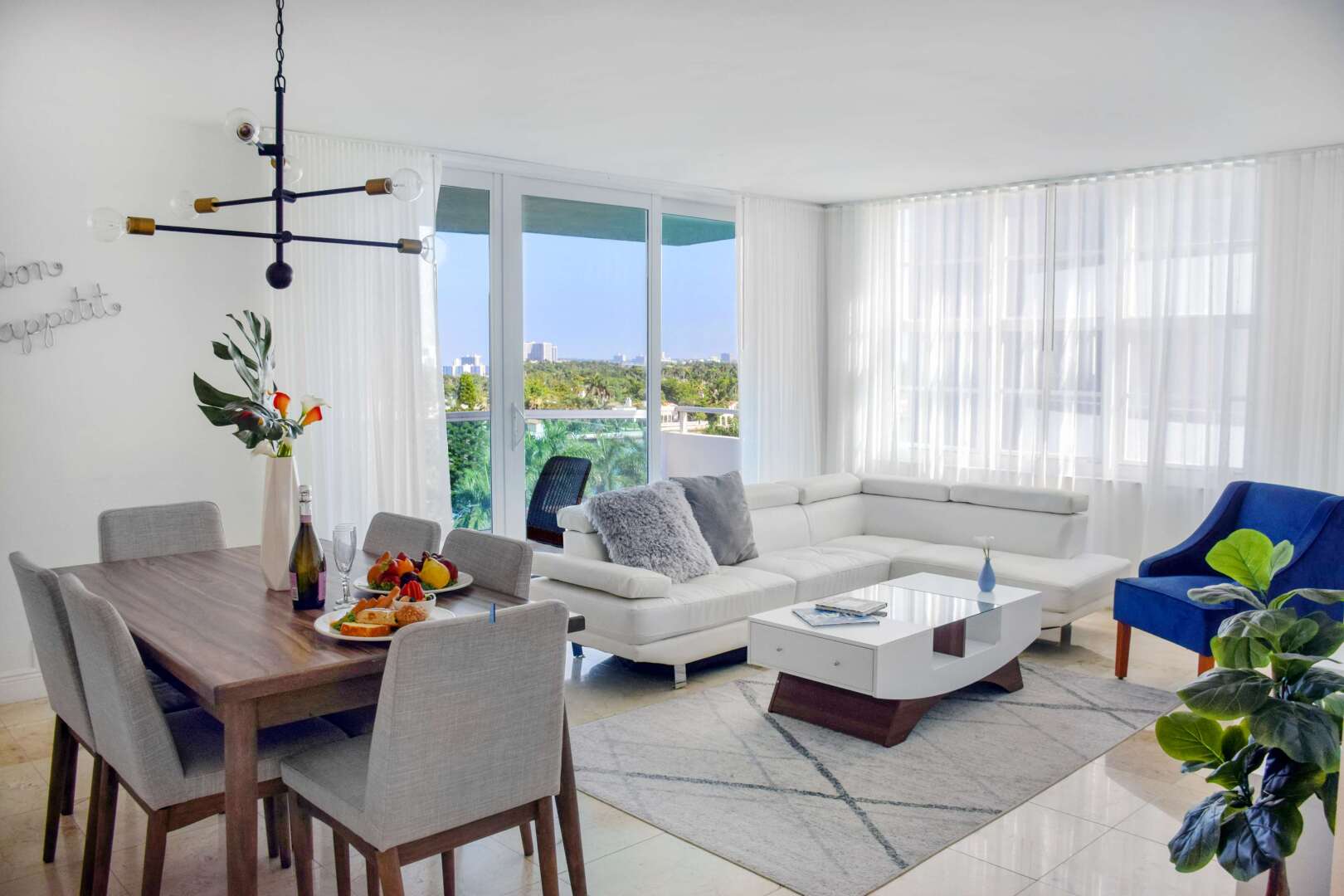 Photo - Seacoast Suites on Miami Beach