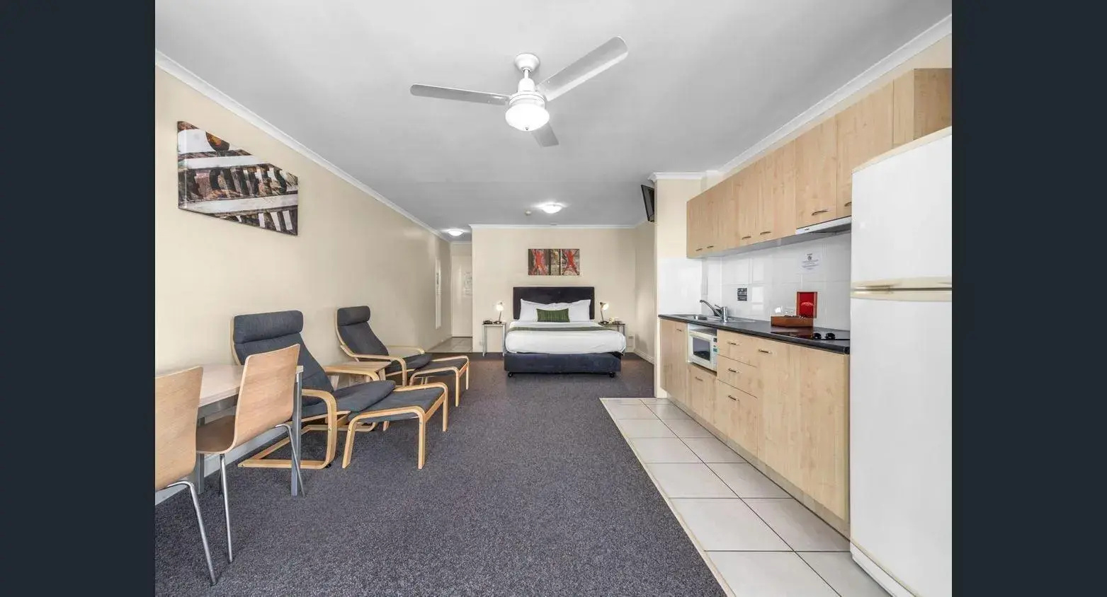 Photo - The Wellington Apartment Hotel