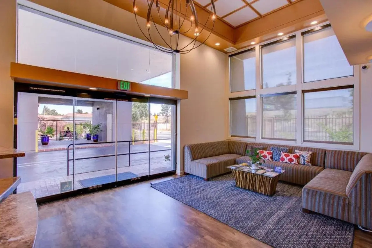 Photo - Best Western Sandman Hotel