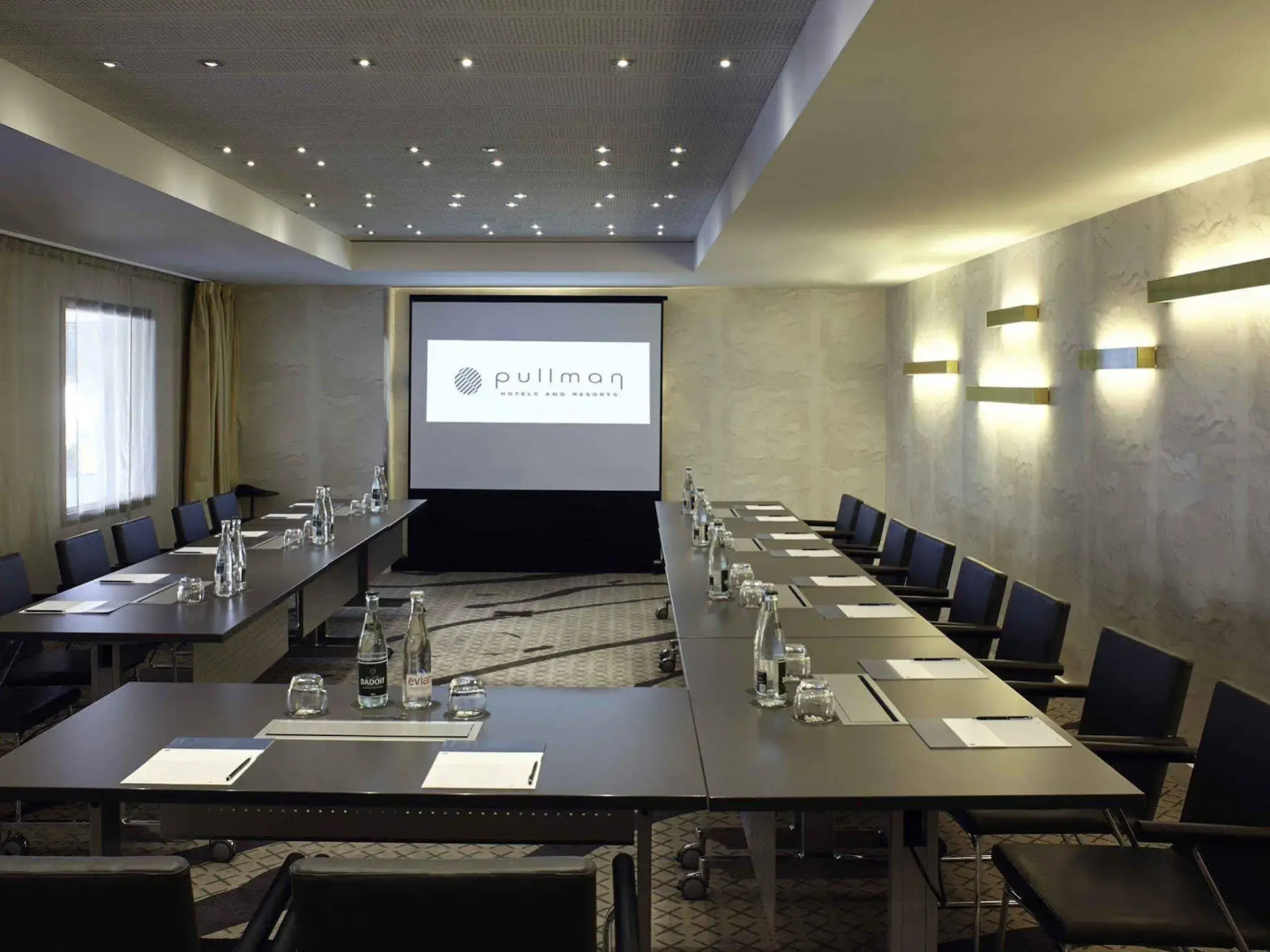 Photo - FirstName Toulouse, part of JdV by Hyatt
