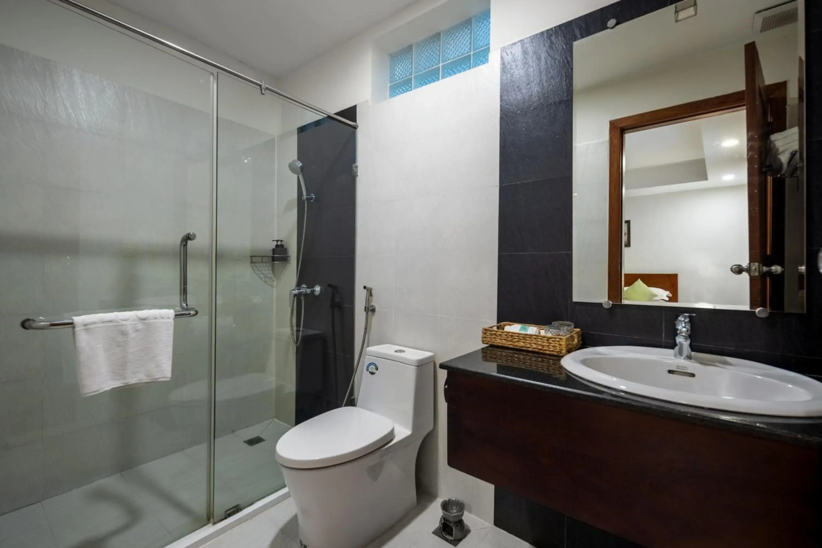 Photo - Skyline Boutique Hotel