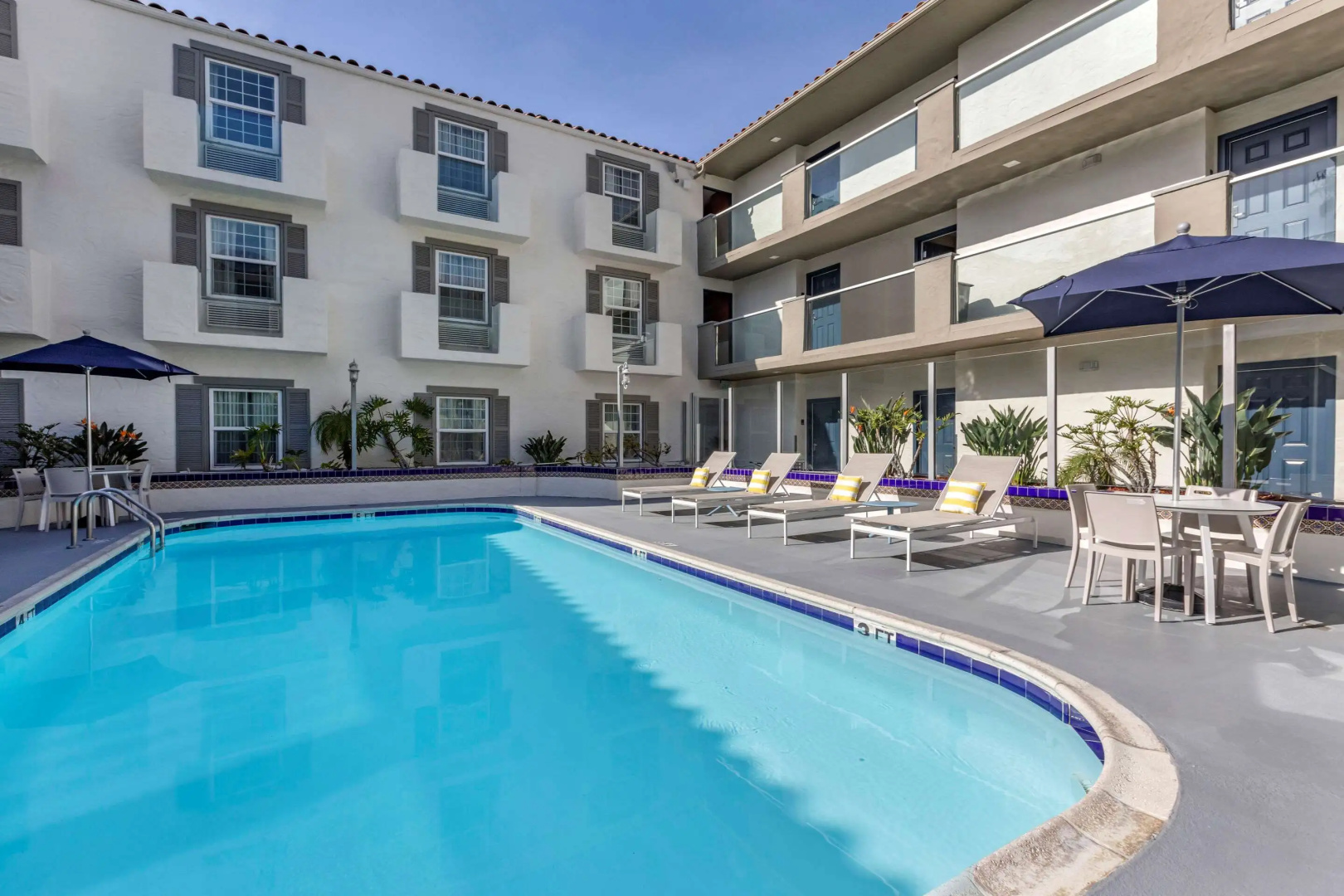 Photo - Comfort Inn San Diego Old Town