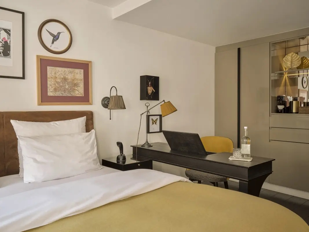 Photo - The Nikolai Hamburg - Leonardo Limited Edition