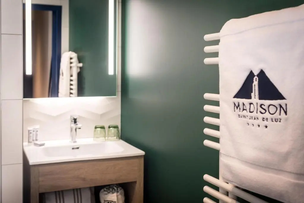 Foto - MADISON Saint Jean de Luz - Handwritten Collection