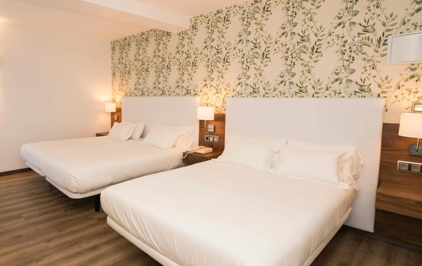 Photo - Hotel Piramide