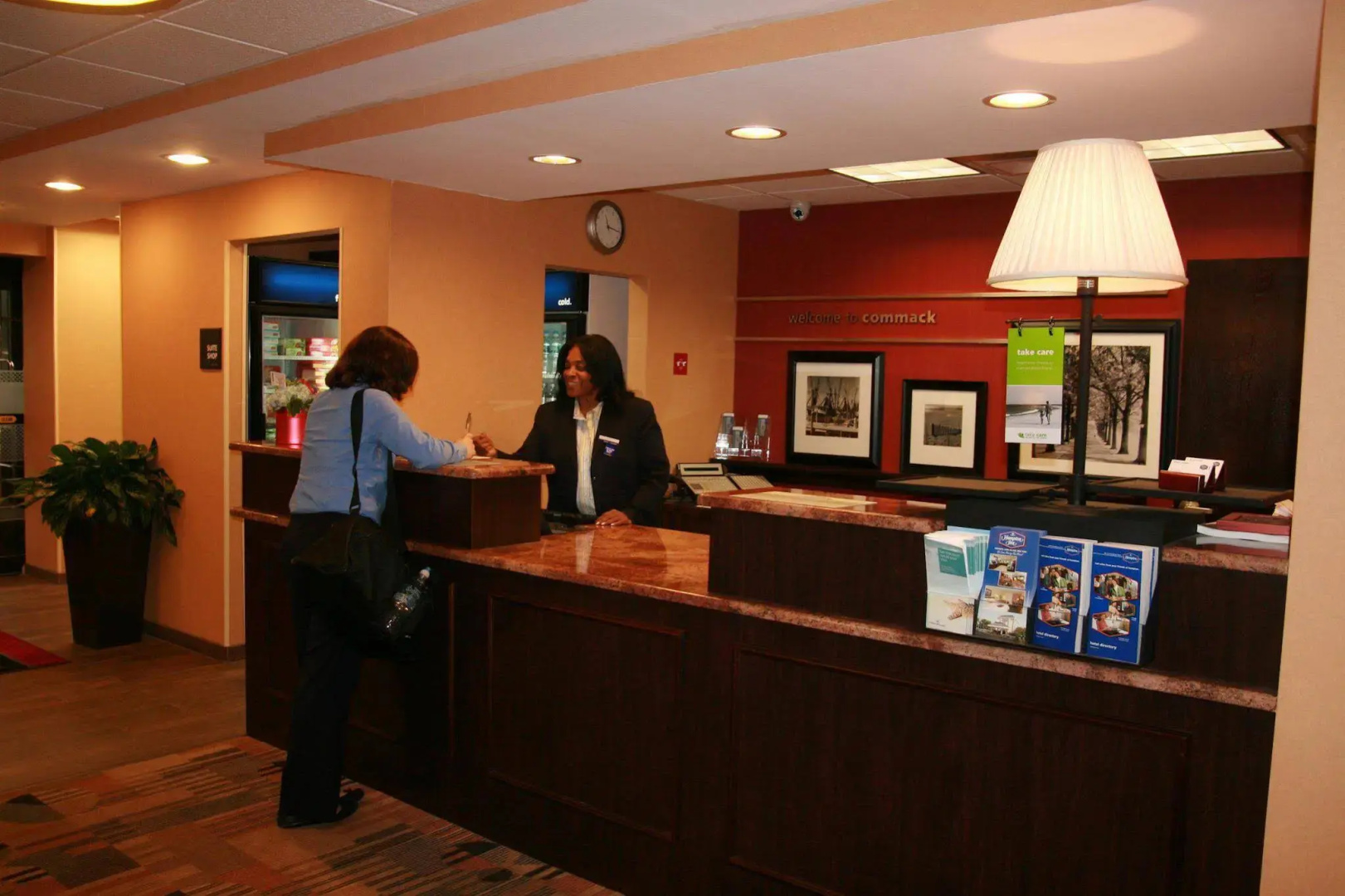 Foto - Hampton Inn Long Island / Commack