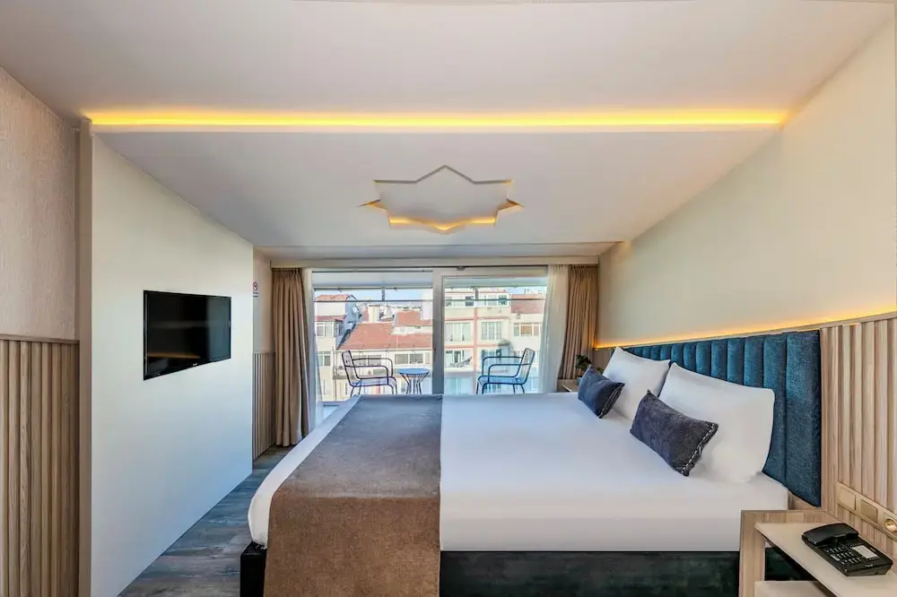 Photo - Felix Hotel