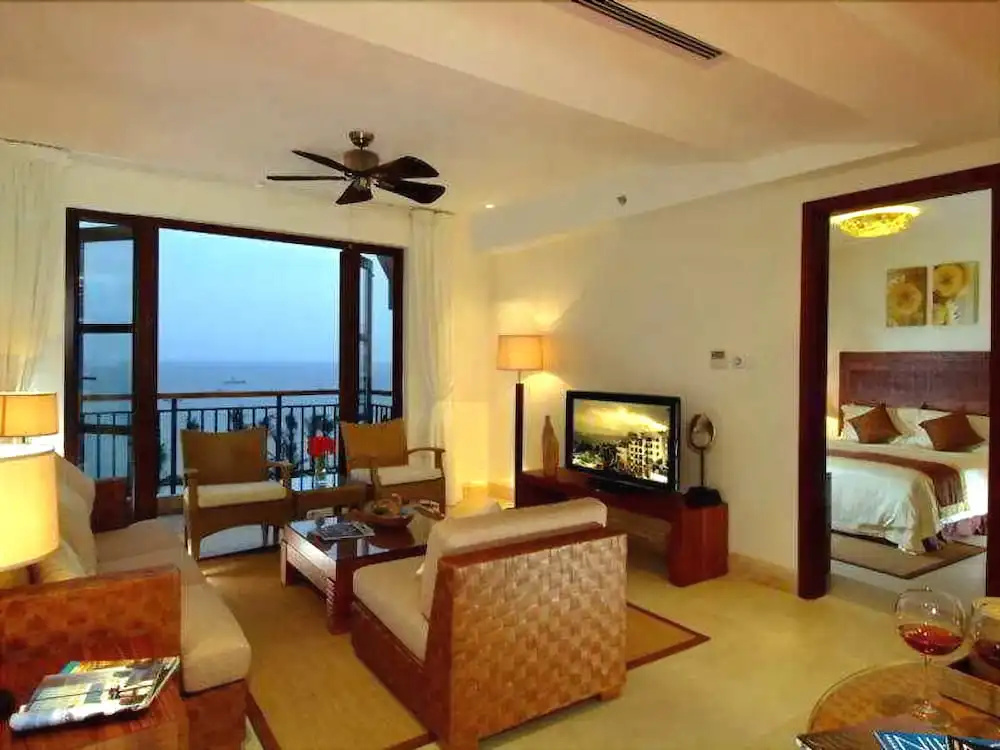 Aegean Jianguo Resort Sanya