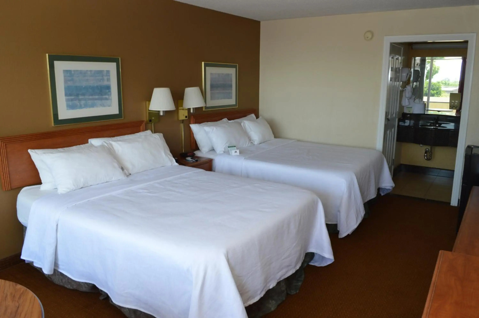 Foto - Ontario Airport Inn