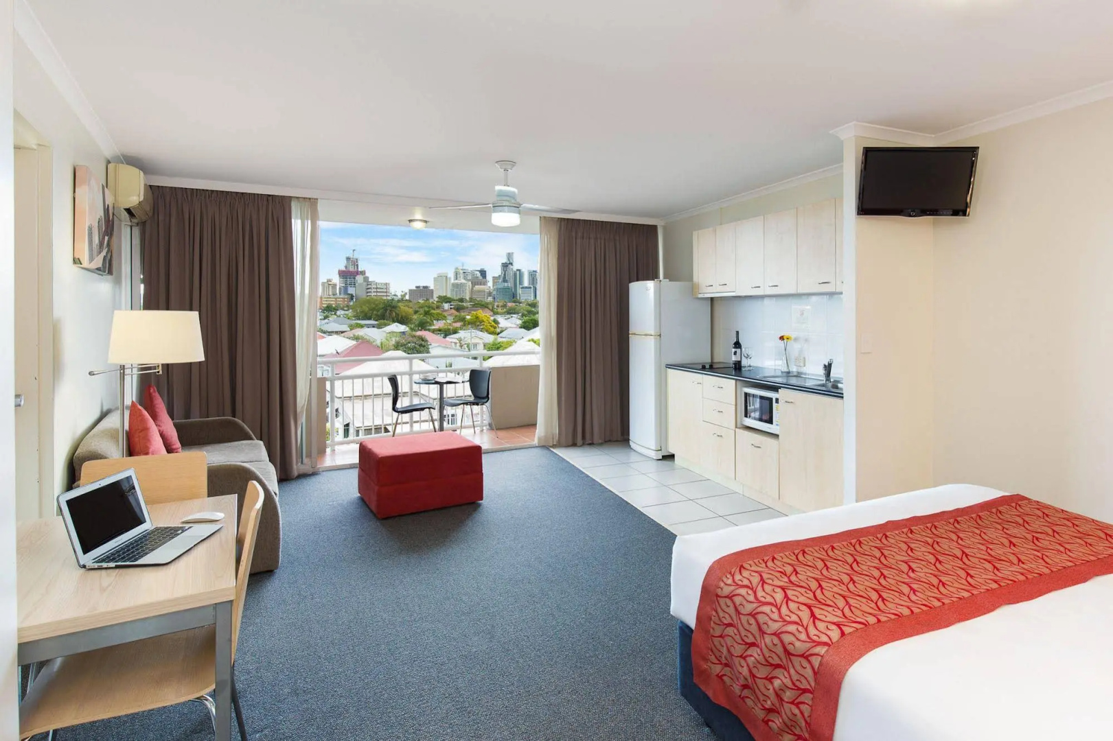 Photo - The Wellington Apartment Hotel