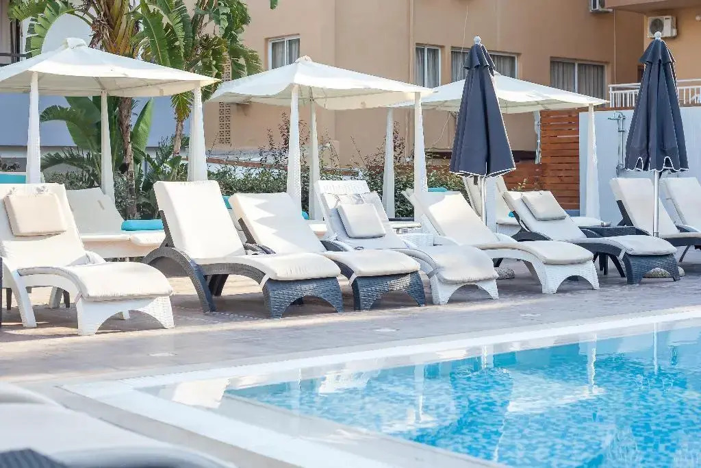 Photo - Sunny Days Hotel