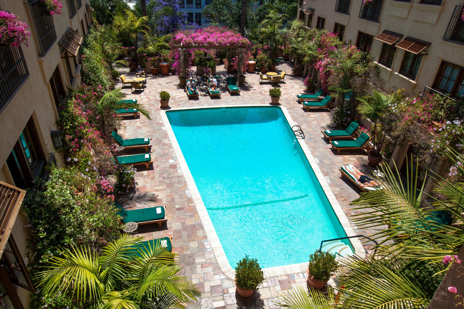 Foto - Best Western Plus Sunset Plaza Hotel