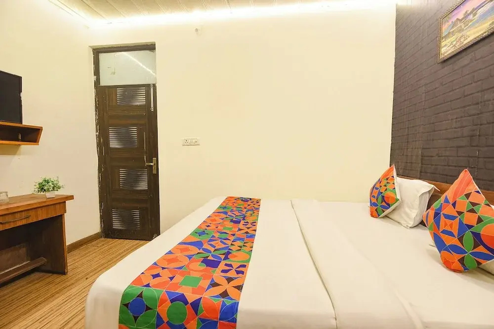 Photo - Fabhotel Z Heart
