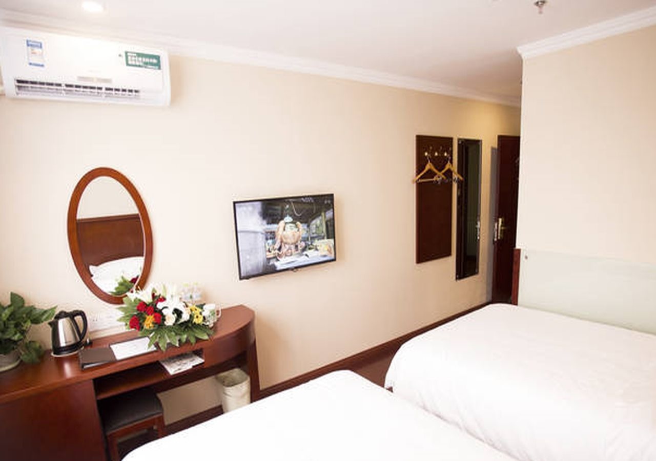 GreenTree Inn Zibo Zichuan District Flyover Business Hotel