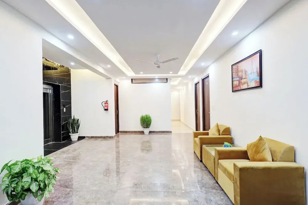 Photo - Hotel Golden Era-Near Shopprix Mall