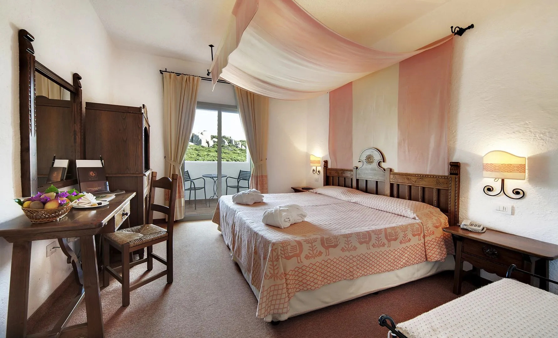 Photo - COLONNA GRAND HOTEL CAPO TESTA, a Colonna Luxury Beach Hotel, Santa Teresa Sardegna