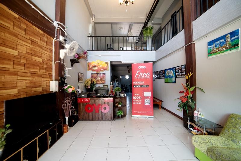 OYO 465 Krung Kao Traveller Lodge (Vaccinated Staff)