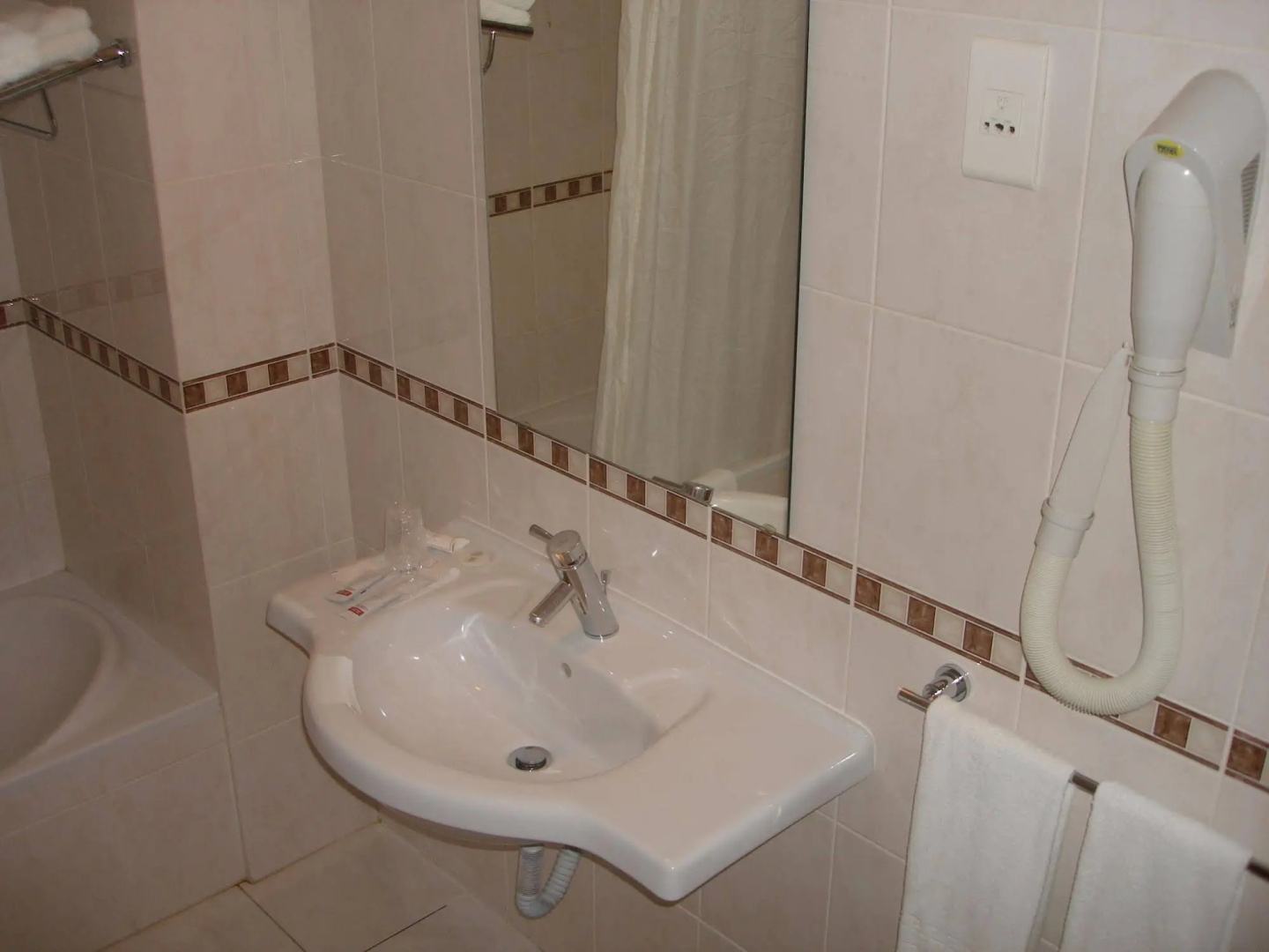 Foto - Hotel La Fontaine
