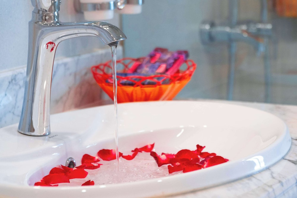 Photo - Rosee Hotel & Apartment