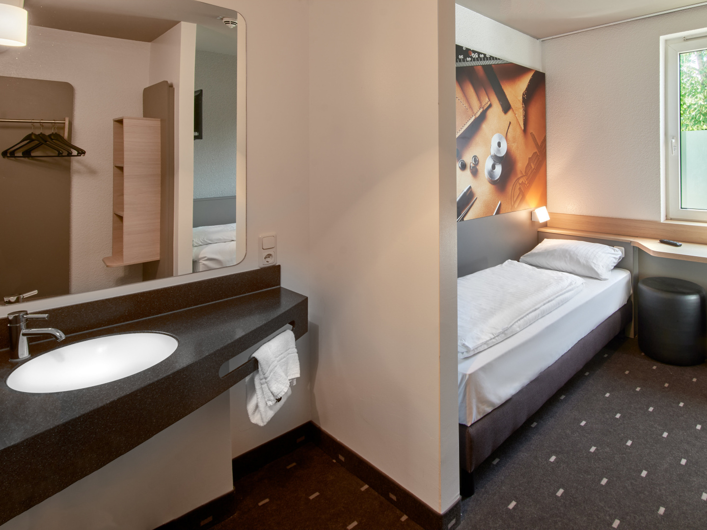 Foto - B&B Hotel Offenbach-Süd