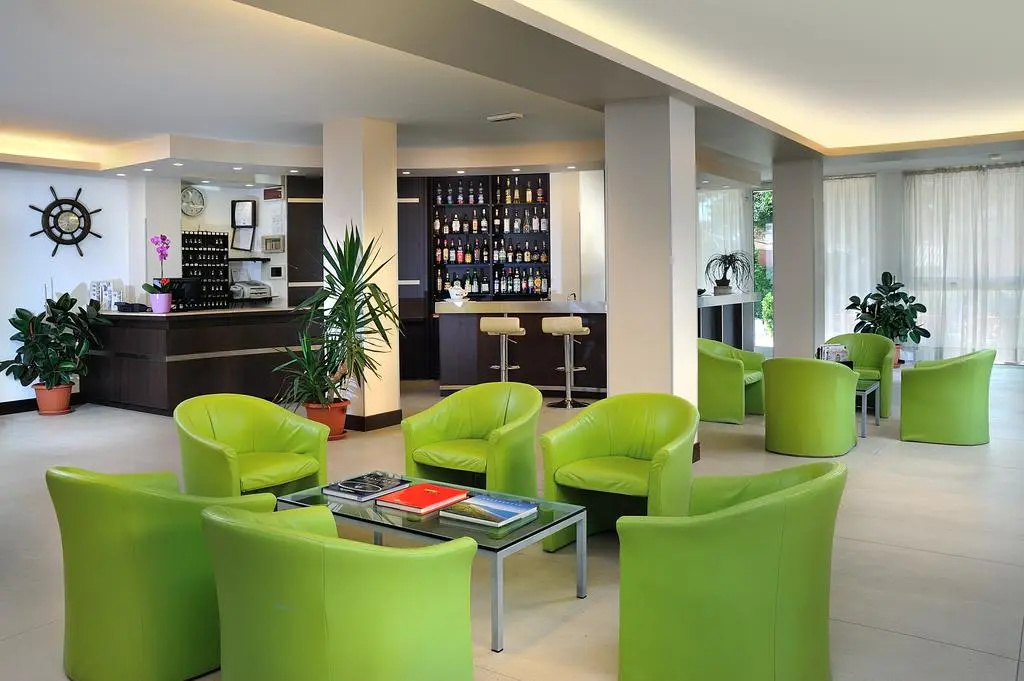 Photo - Hotel Oceanic