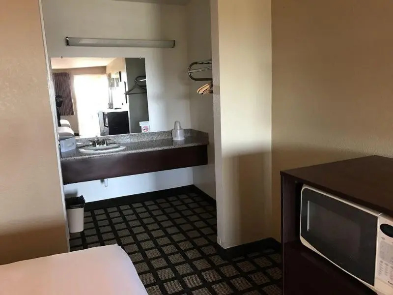 Foto - Travelers Inn - Phoenix