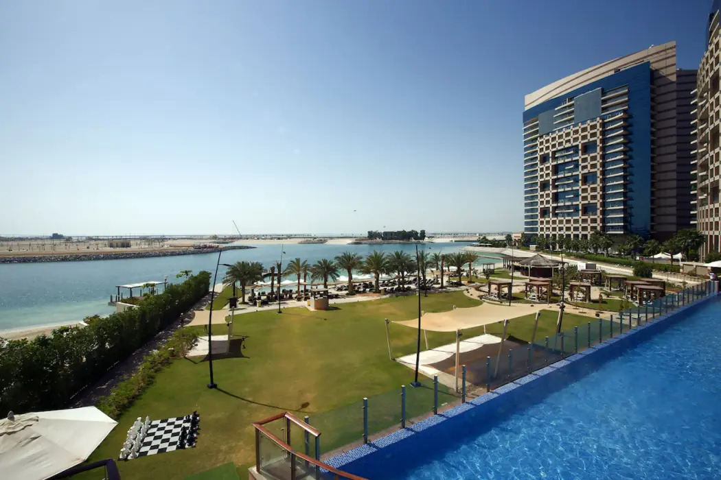 Photo - Bab Al Qasr Residence