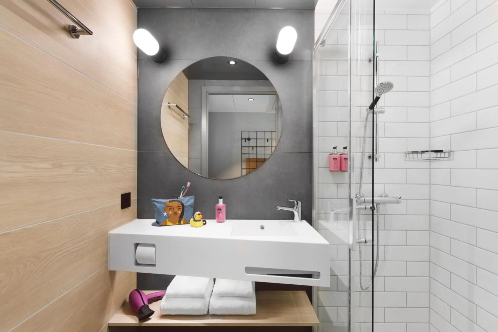 Photo - Moxy Tromso