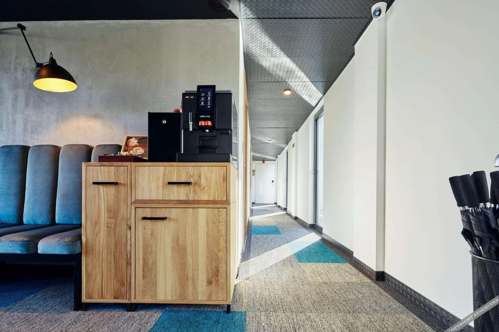 Photo - New Port Hotel