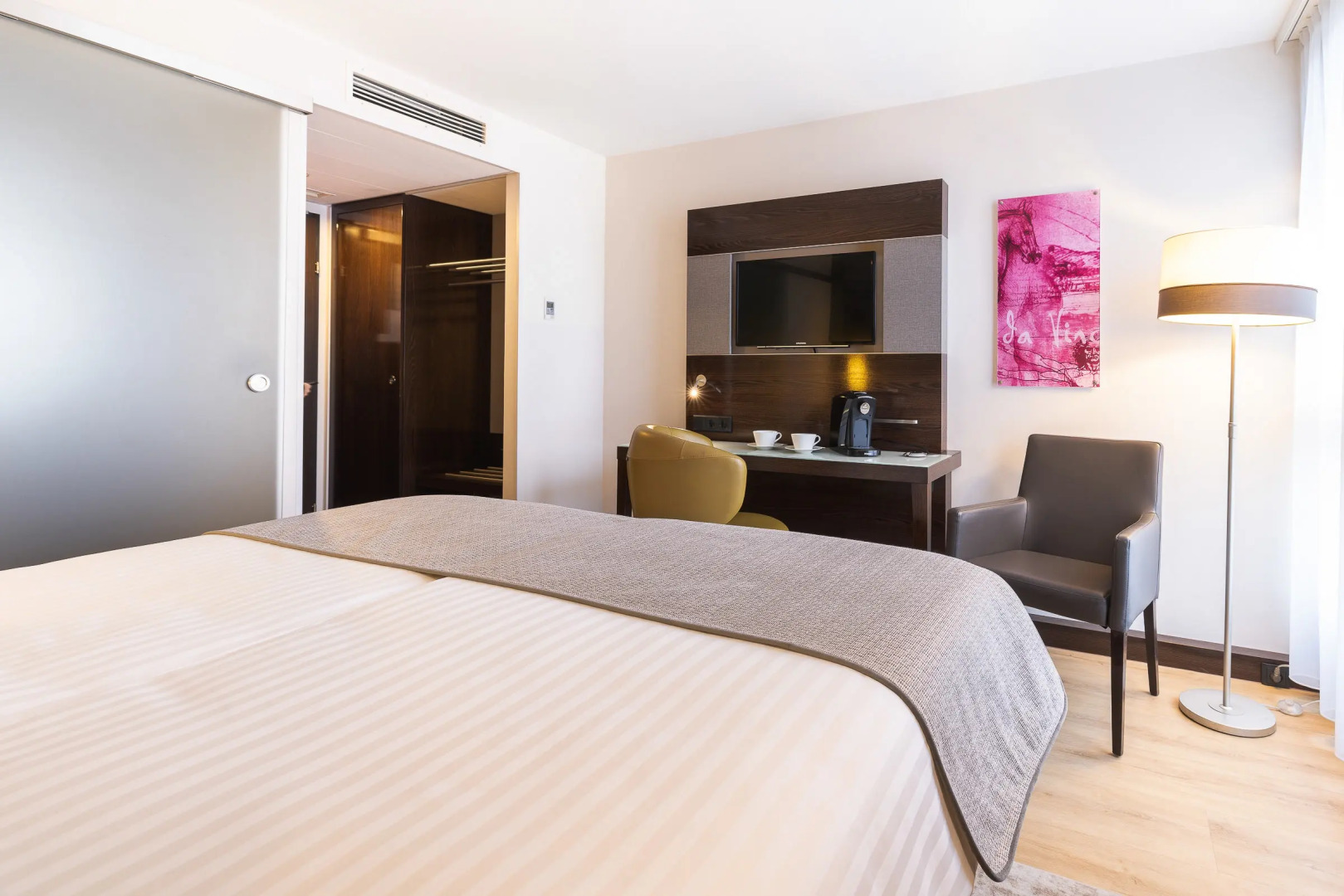 Photo - Leonardo Vienna Westbahnhof